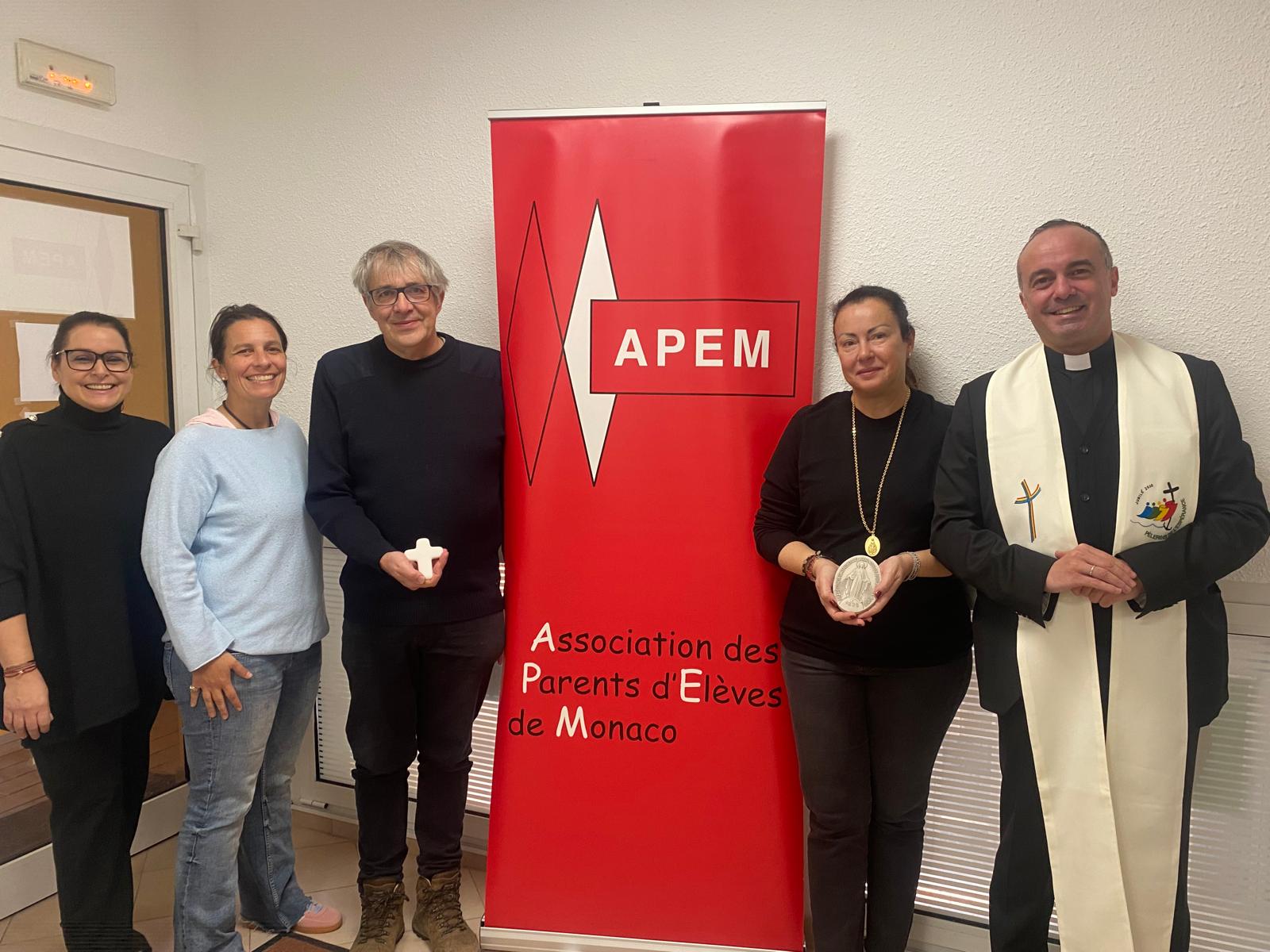 L'APEM Accueille l’Abbé Claudio Fasulo pour une Célébration Spirituelle